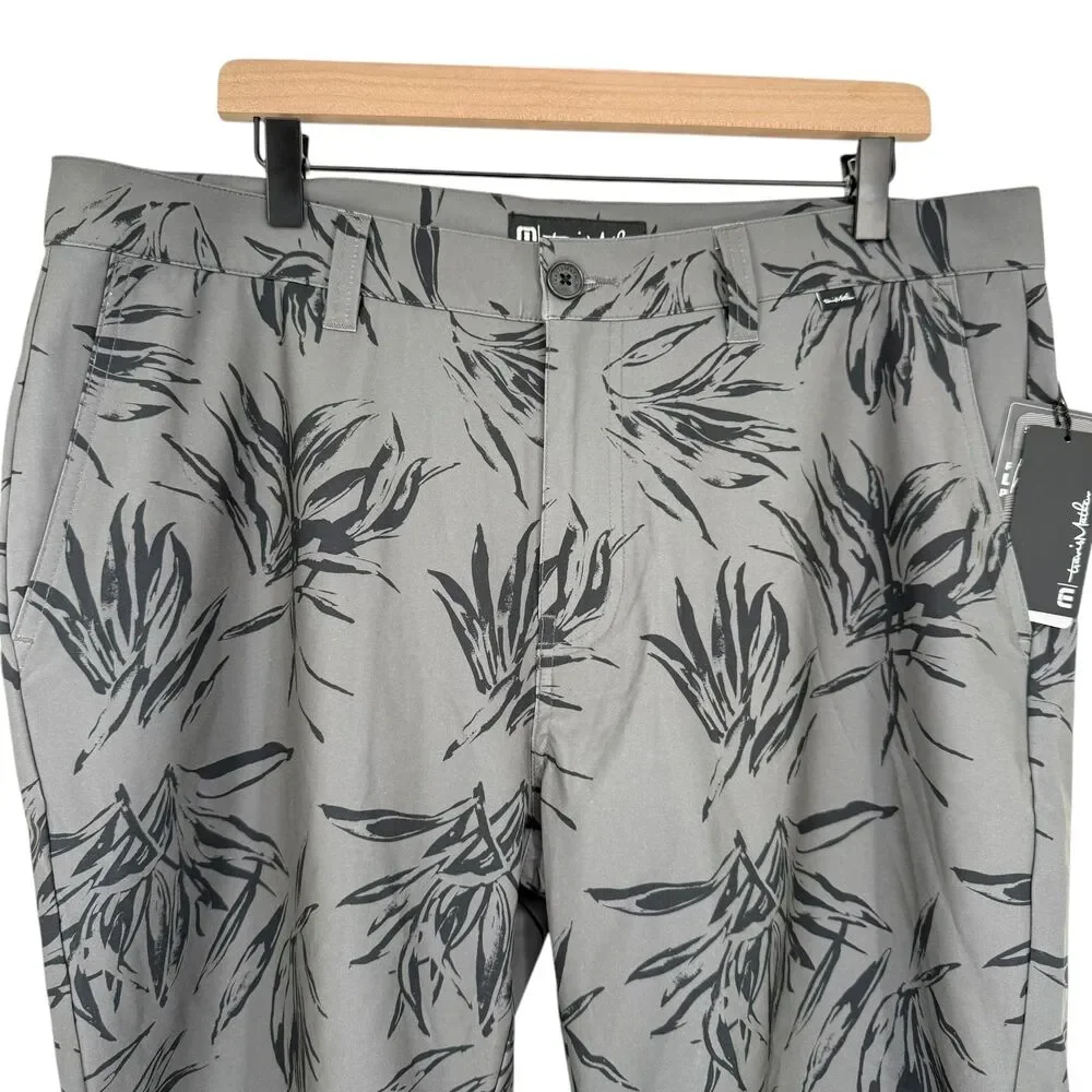 TravisMathew Golf Shorts 36 Grey Leaf Print Performance Stretch Pockets Resort